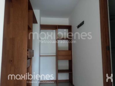 Apartamento de 2 alcobas en venta en Las Lomitas, Sabaneta, 103 m² · foto 7 de 16