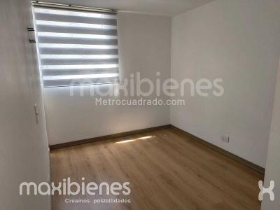 Apartamento en venta en Pajarito, Medellín · foto 9 de 13