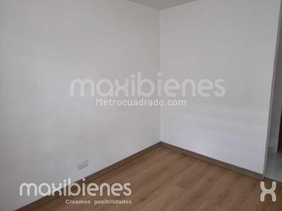 Apartamento en venta en Pajarito, Medellín · foto 10 de 13
