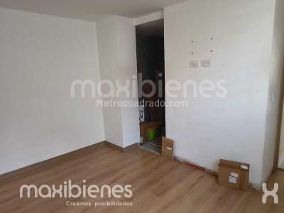 Apartamento en venta en Pajarito, Medellín · foto 11 de 13