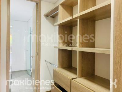Apartamento en arriendo en San Lucas, Medellín · foto 11 de 14