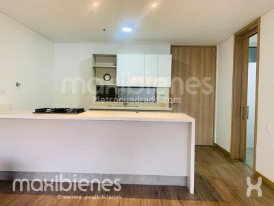 Apartamento en arriendo en San Lucas, Medellín · foto 3 de 14