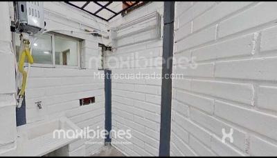 Apartamento de 1 alcoba en venta en Laureles, Medellín, 67 m² · foto 9 de 16