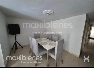Casa de 4 alcobas en venta en Manrique Central 1, Medellín, 150 m² · foto 5 de 11