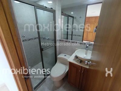 Apartamento de 3 alcobas en arriendo en Calasanz, Medellín, 82 m² · foto 10 de 17