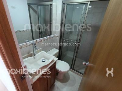 Apartamento de 3 alcobas en arriendo en Calasanz, Medellín, 82 m² · foto 11 de 17