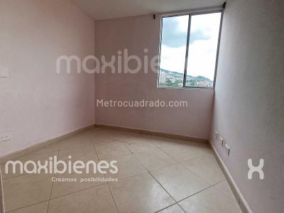 Apartamento de 3 alcobas en arriendo en Calasanz, Medellín, 82 m² · foto 9 de 17