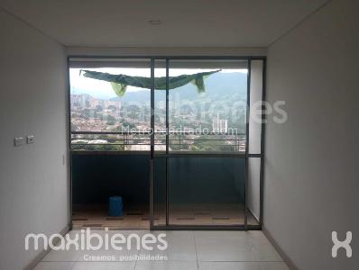 Apartamento de 3 alcobas en arriendo en Ditaires, Itagüí, 65 m² · foto 2 de 11