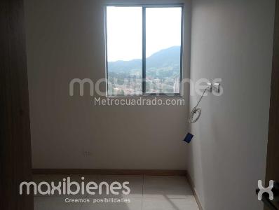Apartamento de 3 alcobas en arriendo en Ditaires, Itagüí, 65 m² · foto 7 de 11