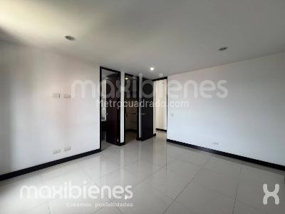 Apartamento de 2 alcobas en arriendo en El Poblado, Medellín, 130 m² · foto 13 de 14