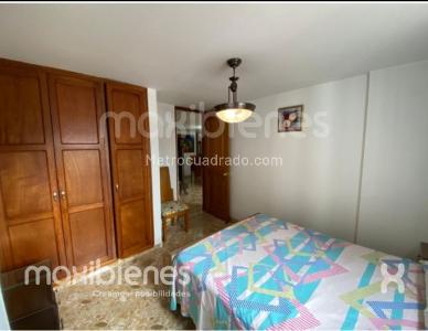 Apartamento en venta en Laureles, Medellín · foto 9 de 11