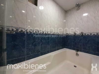 Apartamento de 3 alcobas en arriendo en Loma Del Indio, Medellín, 60 m² · foto 13 de 14