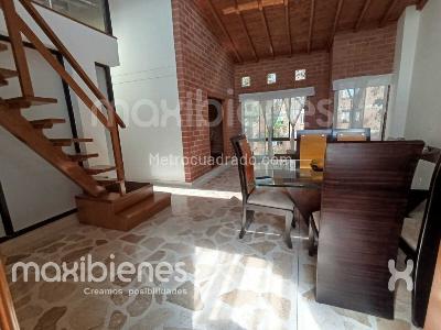Apartamento de 3 alcobas en venta en Belen La Palma, Medellín, 142 m² · foto 2 de 20