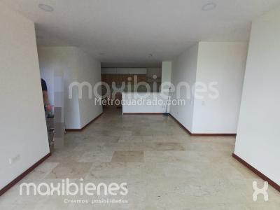 Apartamento de 3 alcobas en arriendo en Los Balsos, Medellín, 130 m² · foto 4 de 13