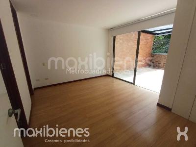 Apartamento de 3 alcobas en arriendo en Los Balsos, Medellín, 130 m² · foto 6 de 13
