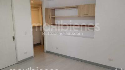 Apartamento de 3 alcobas en arriendo en El Poblado, Medellín, 110 m² · foto 10 de 19