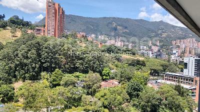 Apartamento de 3 alcobas en arriendo en El Poblado, Medellín, 110 m² · foto 4 de 19