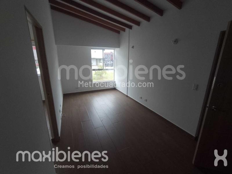 Comfortable 3BR Apartment for Rent in Manga Arriba, Girardota