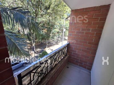 Apartamento de 3 alcobas en arriendo en Los Colores, Medellín, 120 m² · foto 15 de 15