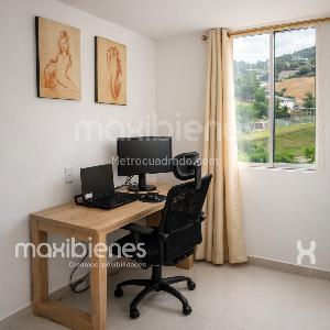 Apartamento en venta en Pajarito, Medellín · foto 2 de 8