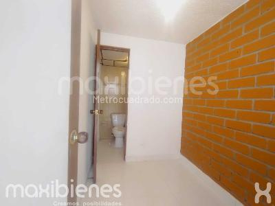 Apartamento de 3 alcobas en arriendo en Patio Bonito, Medellín, 134 m² · foto 10 de 14