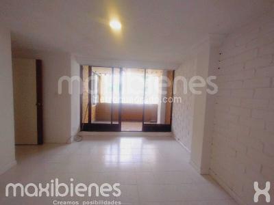 Apartamento de 3 alcobas en arriendo en Patio Bonito, Medellín, 134 m² · foto 2 de 14
