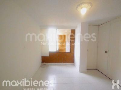 Apartamento de 3 alcobas en arriendo en Patio Bonito, Medellín, 134 m² · foto 5 de 14