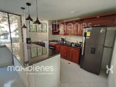 Apartamento de 4 alcobas en arriendo en Conquistadores, Medellín, 110 m² · foto 2 de 15