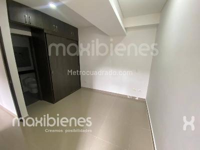 Apartamento de 3 alcobas en venta en La Navarra, Bello, 70 m² · foto 4 de 11