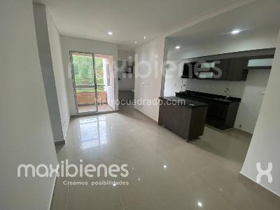 Apartamento de 3 alcobas en venta en La Navarra, Bello, 70 m² · foto 6 de 11