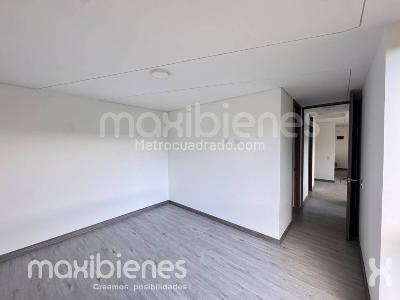 Apartamento de 2 alcobas en arriendo en Las Palmas, Medellín, 72 m² · foto 4 de 10