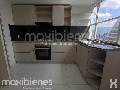 Apartamento de 3 alcobas en arriendo en El Poblado, Medellín, 180 m² · foto 2 de 14