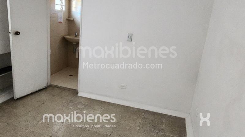 Oficina en Arriendo, Prado, Bello - Vista 4