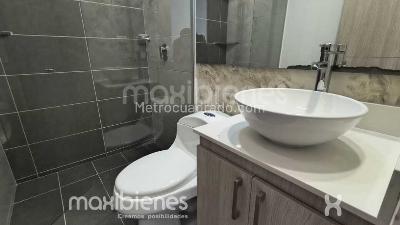 Apartamento de 3 alcobas en venta en San Jose, Sabaneta, 150 m² · foto 14 de 19