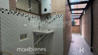 Apartamento de 3 alcobas en venta en San Jose, Sabaneta, 150 m² · foto 8 de 19