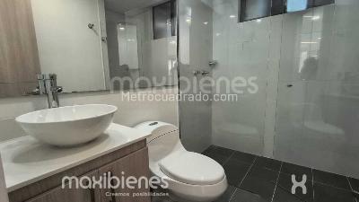 Apartamento de 3 alcobas en venta en San Jose, Sabaneta, 150 m² · foto 9 de 19