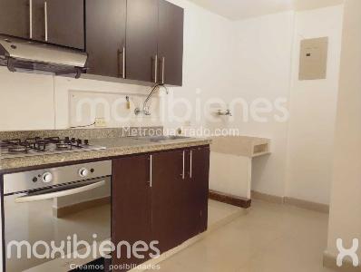 Apartaestudio en venta en Calasania, Medellín, 36 m² · foto 2 de 9
