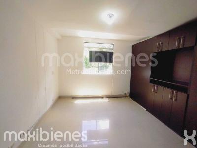 Apartaestudio en venta en Calasania, Medellín, 36 m² · foto 5 de 9