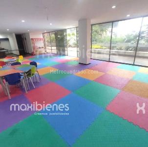 Apartamento de 3 alcobas en arriendo en Altos Del Poblado, Medellín, 90 m² · foto 3 de 11