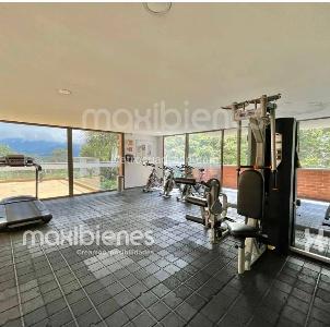 Apartamento de 3 alcobas en arriendo en Altos Del Poblado, Medellín, 90 m² · foto 4 de 11