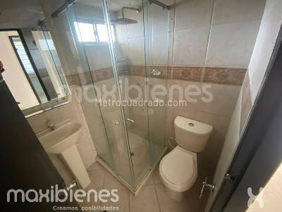 Apartamento de 3 alcobas en arriendo en Loma Del Indio, Medellín, 60 m² · foto 9 de 10