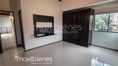 Apartamento de 3 alcobas en venta en Aves Maria, Sabaneta, 236 m² · foto 9 de 20