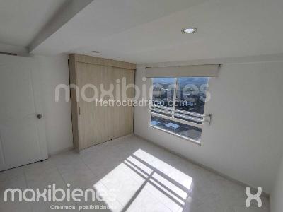 Apartaestudio en venta en Prado, Medellín, 35 m² · foto 8 de 12
