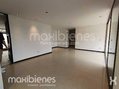 Apartamento de 3 alcobas en venta en Castropol, Medellín, 75 m² · foto 7 de 20