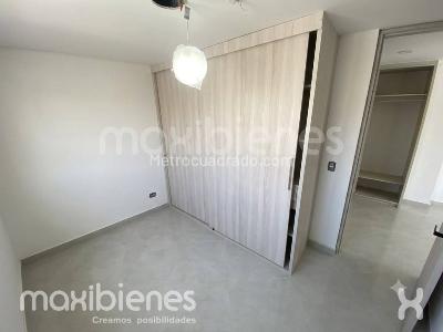 Apartamento de 3 alcobas en arriendo en Aranjuez, Medellín, 50 m² · foto 3 de 9