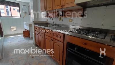 Apartamento de 2 alcobas en arriendo en San Joaquin, Medellín, 67 m² · foto 2 de 9