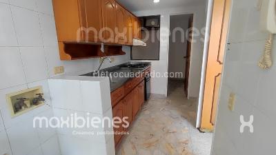 Apartamento de 2 alcobas en arriendo en San Joaquin, Medellín, 67 m² · foto 3 de 9