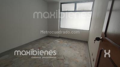 Apartamento de 2 alcobas en arriendo en San Joaquin, Medellín, 67 m² · foto 4 de 9