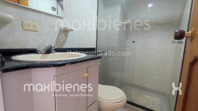 Apartamento de 2 alcobas en arriendo en San Joaquin, Medellín, 67 m² · foto 6 de 9