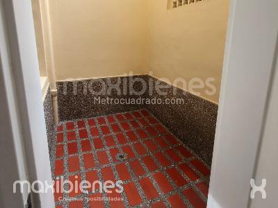 Casa en venta en Belen Rosales, Medellín · foto 6 de 20